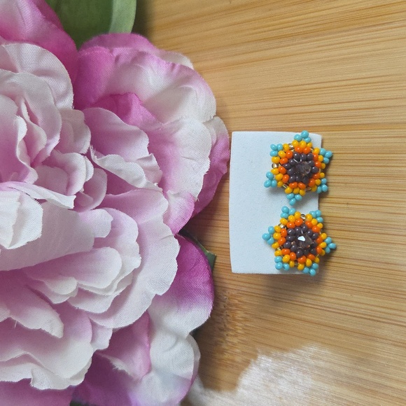 Artisan Handcrafted Colorful Beaded Earrings - Picture 2 of 3